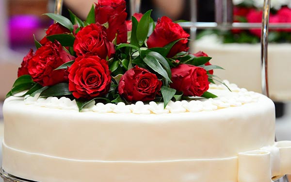 Planning for your wedding ordering your cake